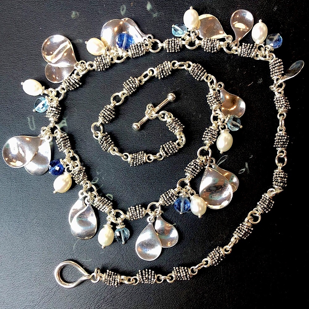 MICHAEL DAWKINS Starry Night Blue Topaz Cultured Pearl Sterling Silver Necklace - Picture 3 of 17